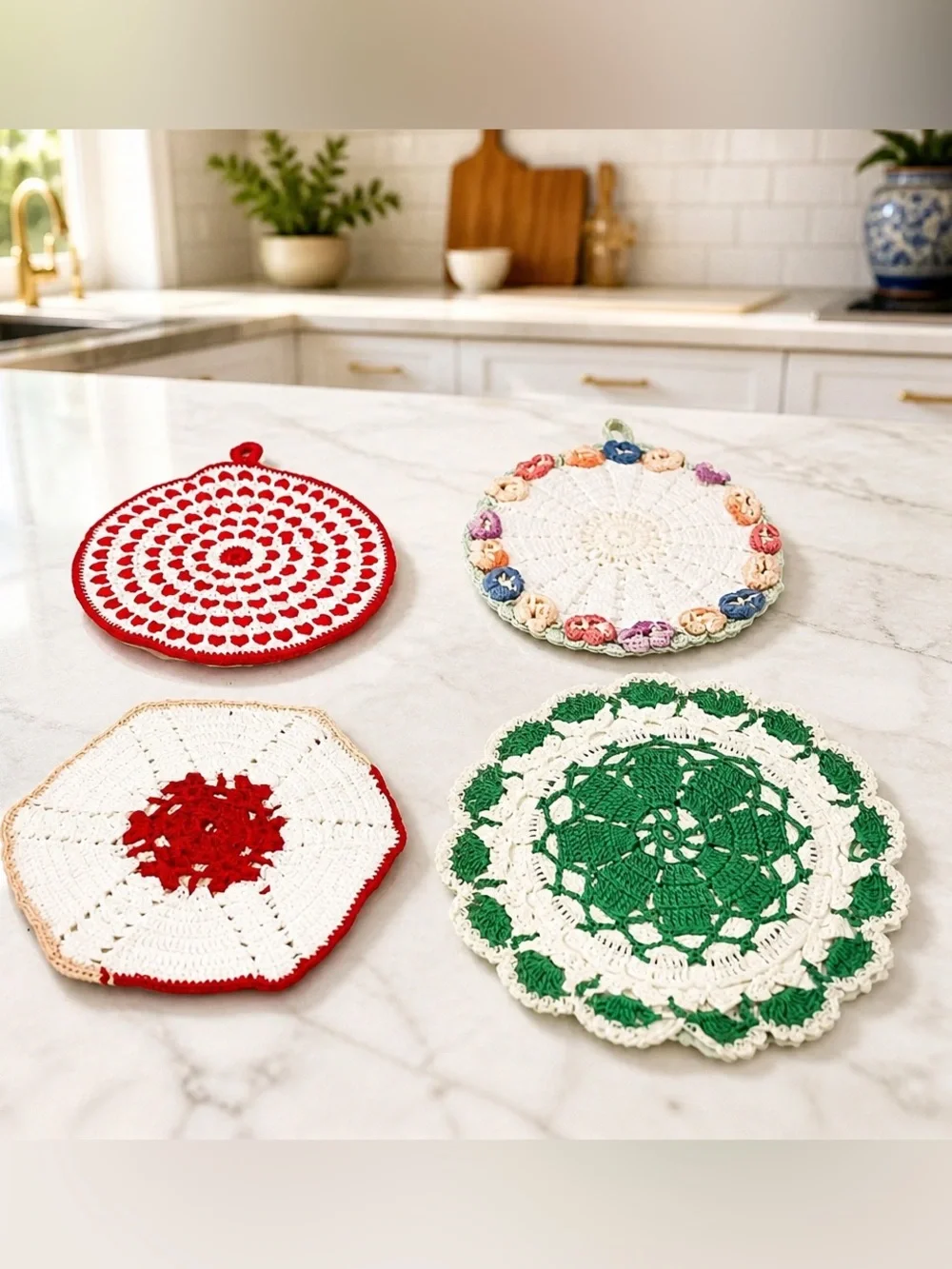 Lot of 4 Vintage Handmade Potholders